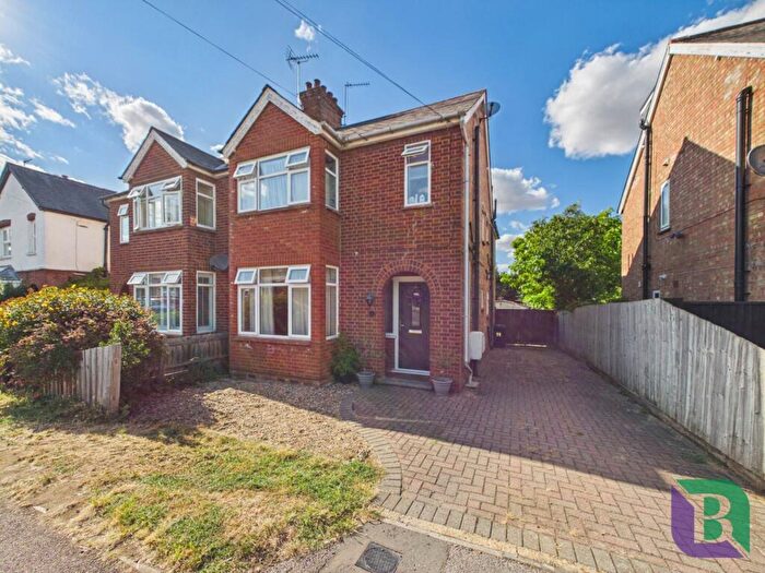 3 Bedroom Semi-Detached House For Sale In Downham Road, Milton Keynes, MK17
