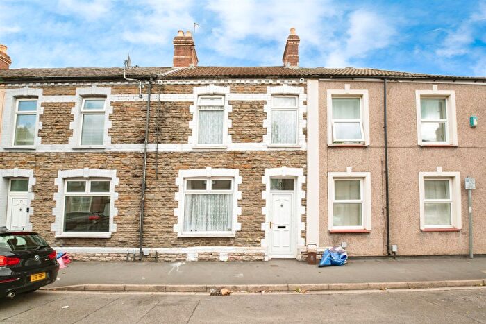 3 Bedroom Terraced House For Sale In Albert Street, Cardiff, CF11