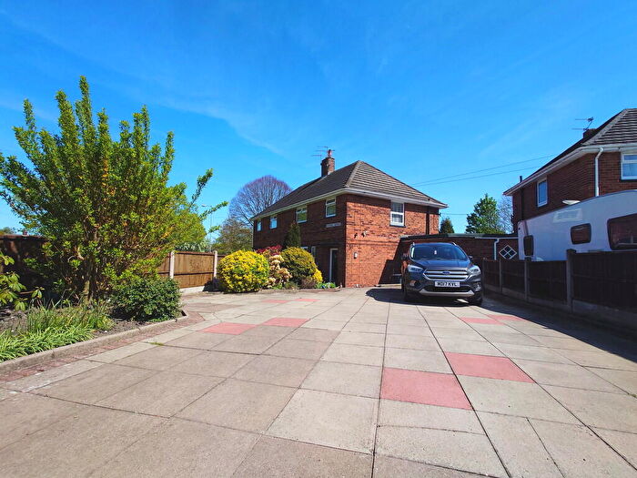 3 Bedroom Semi-Detached House For Sale In Mitchell Avenue, Talke, Stoke-on-Trent, ST7