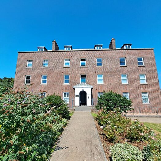 2 Bedroom Flat To Rent In Heritage Way, Gosport, PO12