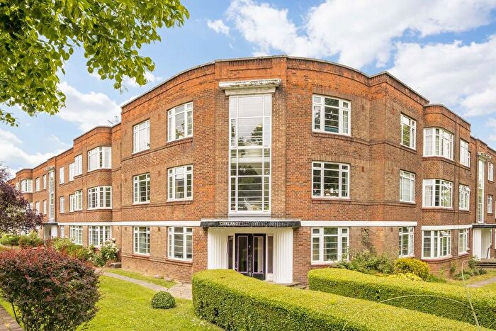 4 Bedroom Flat For Sale In Argyle Road, West Ealing, W13