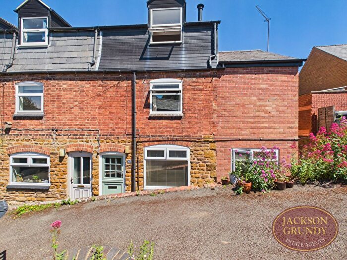 3 Bedroom Semi-Detached House For Sale In Church Street, Long Buckby, NN6
