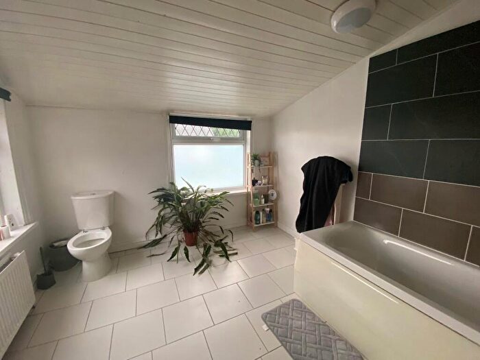 2 Bedroom End Of Terrace House For Sale In Aberdeen Street, Hull, HU9