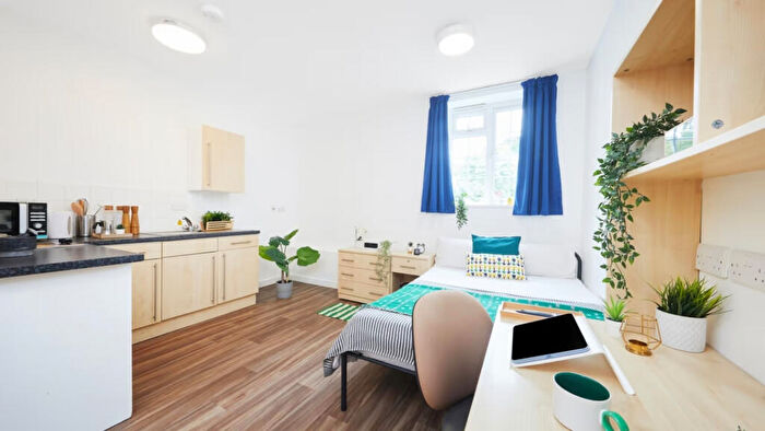 1 Bedroom Private Halls To Rent In Bonhay Road, EX4