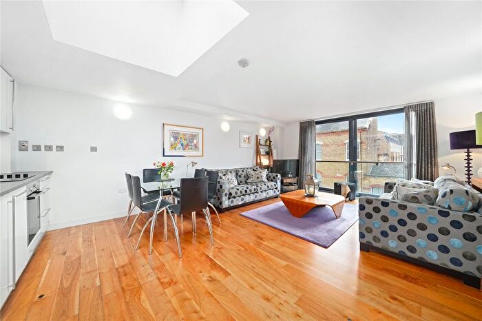 2 Bedroom Flat For Sale In Northington Street, London, WC1N