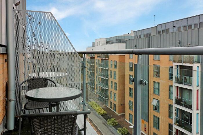 1 Bedroom Flat To Rent In Woolners Way, Stevenage, SG1