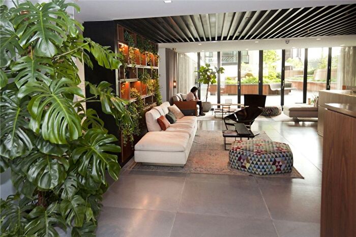2 Bedroom Flat To Rent In Handyside Street, Plimsoll Building, N1C