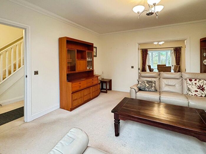 3 Bedroom Terraced House For Sale In Priory Court, Marlborough, SN8