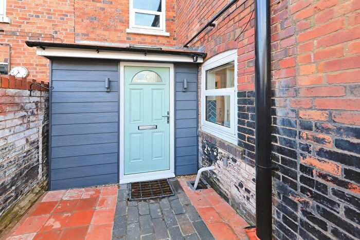 2 Bedroom End Terrace House For Sale In St. Georges Terrace, Kidderminster, DY10