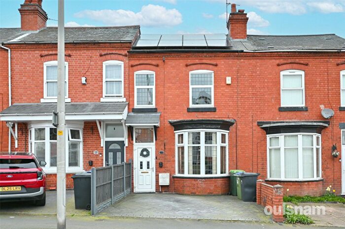 3 Bedroom Terraced House For Sale In Londonderry Lane, Smethwick, West Midlands, B67