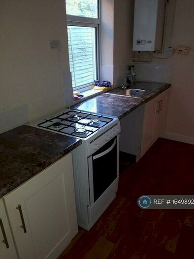 2 Bedroom Terraced House To Rent In Manor Farm Road, Birmingham, B11