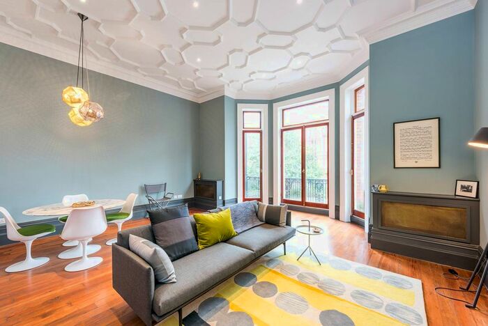 1 Bedroom Flat To Rent In Lower Sloane Street, Chelsea, London, SW1W