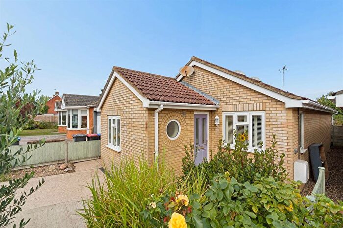 2 Bedroom Detached Bungalow For Sale In Northwood Road, Tankerton, Whitstable, CT5