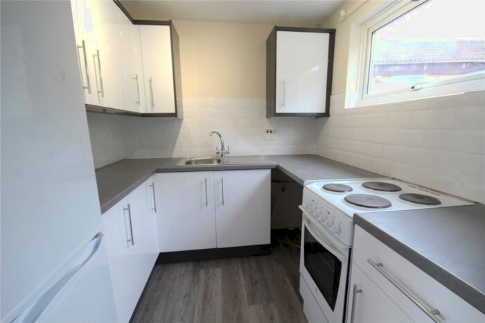 1 Bedroom Maisonette To Rent In Bywood, Bracknell, Berkshire, RG12