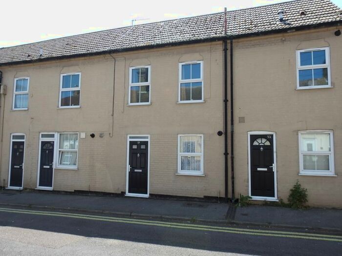 Houses to rent in Lowestoft, Suffolk