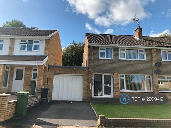 3 Bedroom Semi-Detached House To Rent In Mountbatten Close, Cardiff, CF23