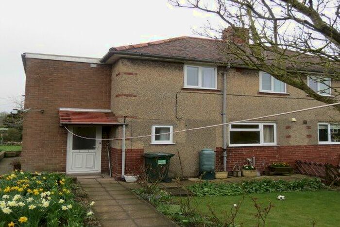 3 Bedroom Semi-Detached House To Rent In Barton-Le-Street, Malton, YO17