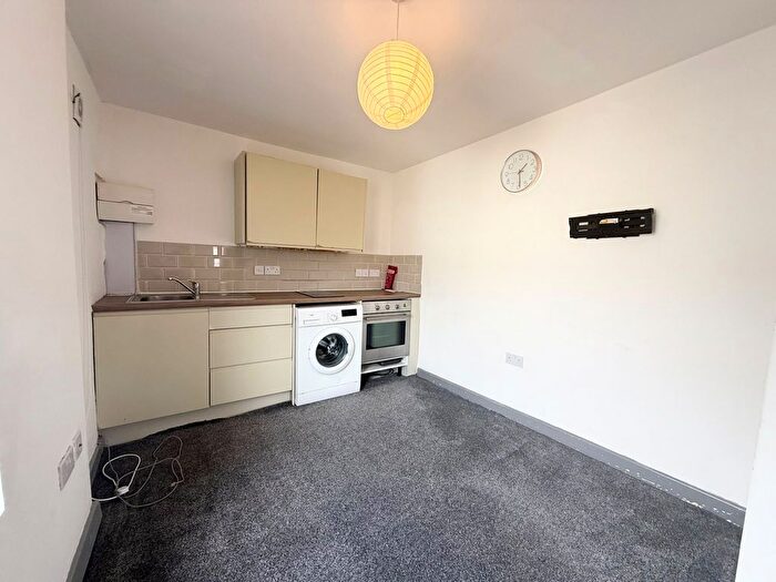 1 Bedroom Flat To Rent In Barnsley, S70