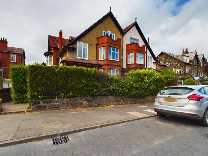 2 Bedroom Flat To Rent In South Drive, Harrogate, HG2