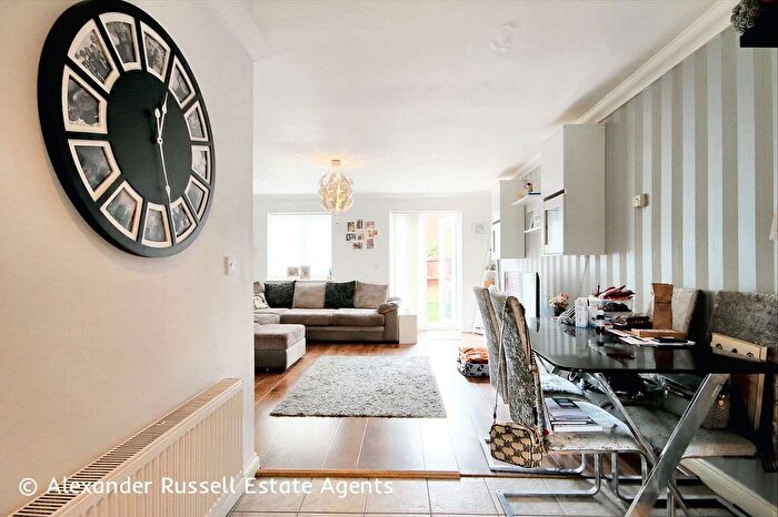 3 Bedroom Terraced House For Sale In Station Mews, Ramsgate, CT12