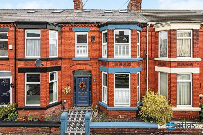 4 Bedroom Terraced House For Sale In Centreville Road, Allerton, L18