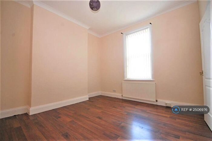 3 Bedroom End Of Terrace House To Rent In Gresford Street, South Shields, NE33