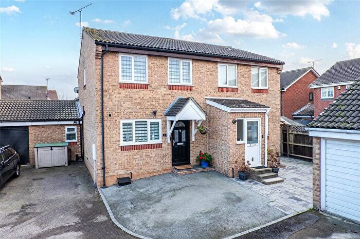 4 Bedroom Detached House For Sale In Medbury Road, Gravesend, Kent, DA12