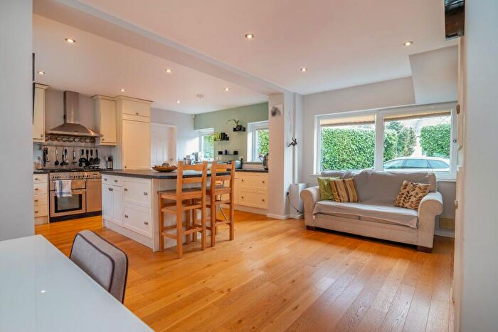 5 Bedroom Detached House For Sale In Stratton, Cirencester, Gloucestershire, GL7