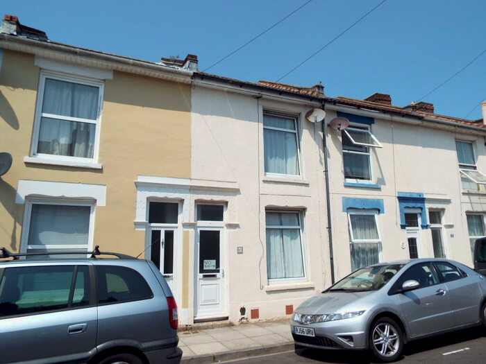 2 Bedroom House To Rent In Esslemont Road, Southsea *Zero Deposit Option*, PO4