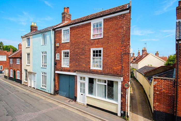 2 Bedroom Flat To Rent In Upper Olland Street, Bungay, NR35