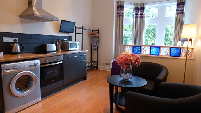 1 Bedroom Flat To Rent In Cathedral Road, Cardiff, CF11