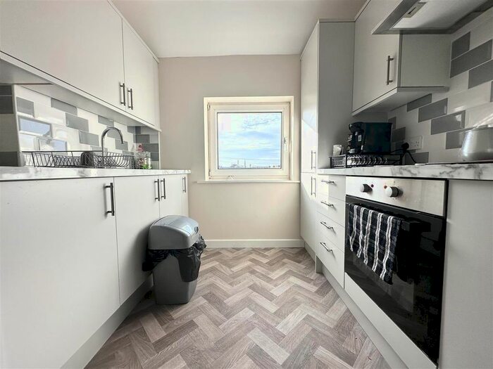 2 Bedroom Flat To Rent In Barkis Road, Great Yarmouth, NR30