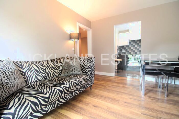 2 Bedroom Flat To Rent In Celandine Grove, London, N14