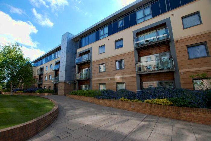 2 Bedroom Apartment To Rent In Grove Park Oval, Gosforth, NE3