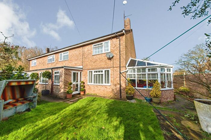 5 Bedroom Semi-Detached House For Sale In Chapel Road, Fillingham, Gainsborough, DN21