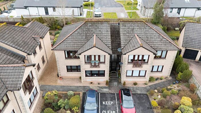 2 Bedroom Flat For Sale In Clyde Court, Carluke, ML8