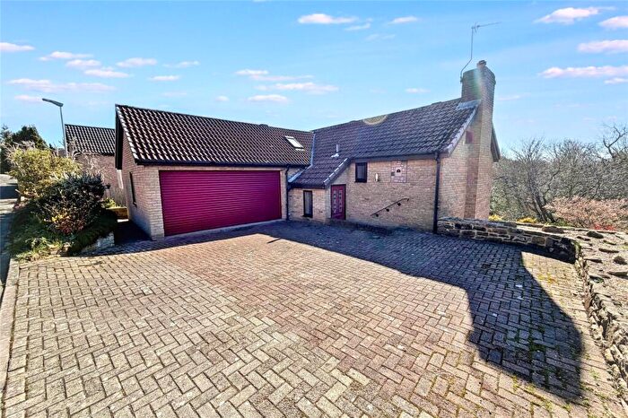 3 Bedroom Detached House For Sale In Ridgeway, Holywell, NE25