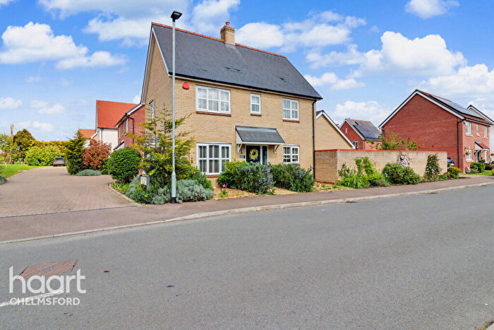 3 Bedroom Detached House For Sale In Willis Mead Road, Chelmsford, CM3