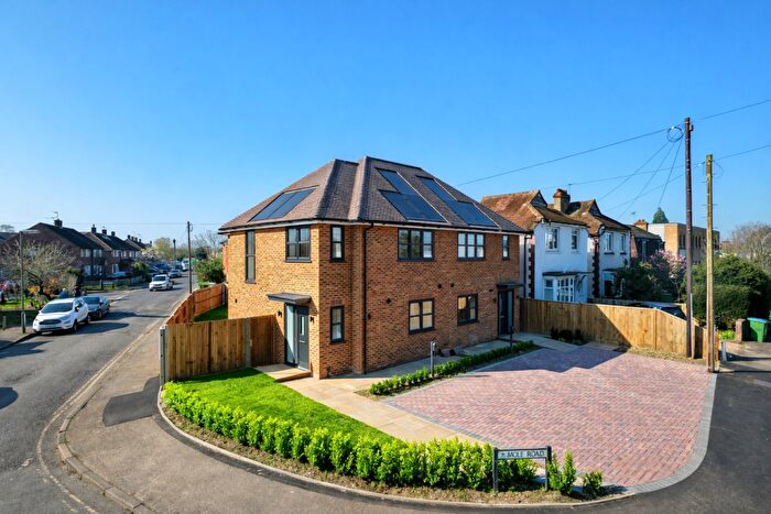 3 Bedroom Semi Detached House For Sale In Mole Road, Hersham Village, KT12
