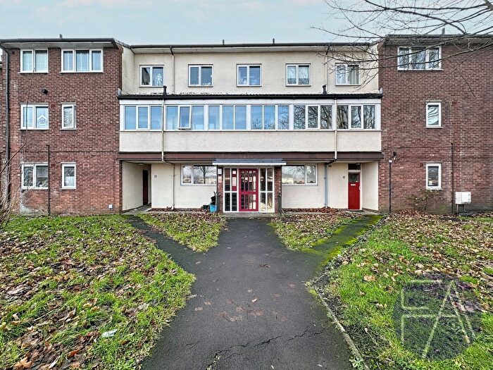 3 Bedroom Maisonette For Sale In Lord Street, Burscough, Ormskirk, Lancashire, L40