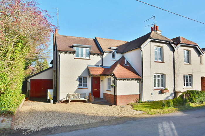 4 Bedroom Semi-Detached House For Sale In Weston Road, Lewknor, OX49