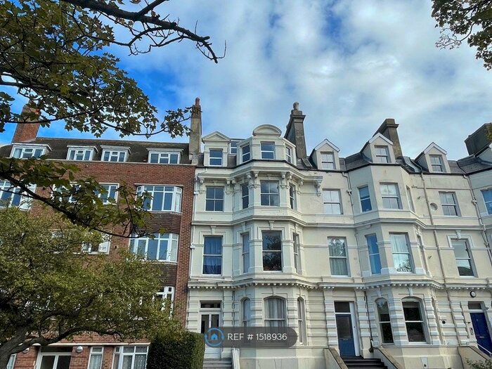 2 Bedroom Flat To Rent In Castle Hill Avenue, Folkestone, CT20