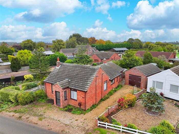 3 Bedroom Detached Bungalow For Sale In Branches Lane, Holbeach, Spalding, PE12