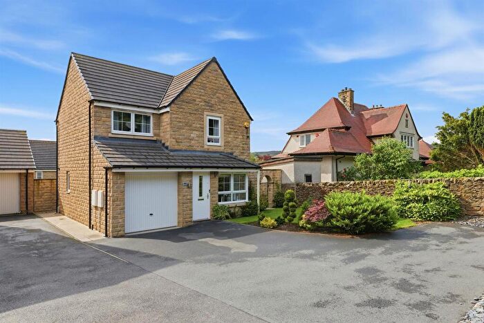 3 Bedroom Detached House For Sale In Helme Lane, Meltham, Holmfirth, HD9