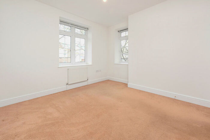 1 Bedroom Flat To Rent In Sable Street, London, N1