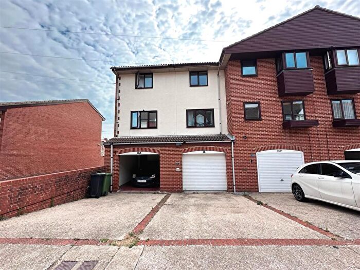 2 Bedroom House For Sale In Haslemere Road, Southsea, PO4