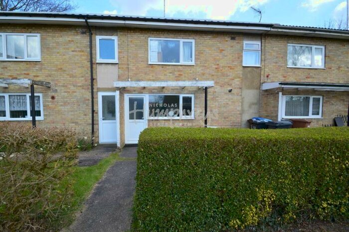 4 Bedroom House To Rent In Ryecroft, AL10