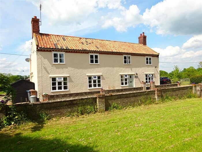 4 Bedroom Farm House To Rent In Badingham, Woodbridge, IP13