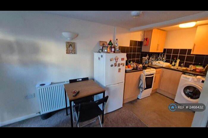 1 Bedroom Flat To Rent In Bedford Road, Reading, RG1