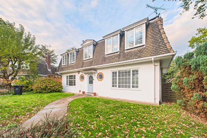4 Bedroom Detached House To Rent In St. Helier Close, Wokingham, Berkshire, RG41